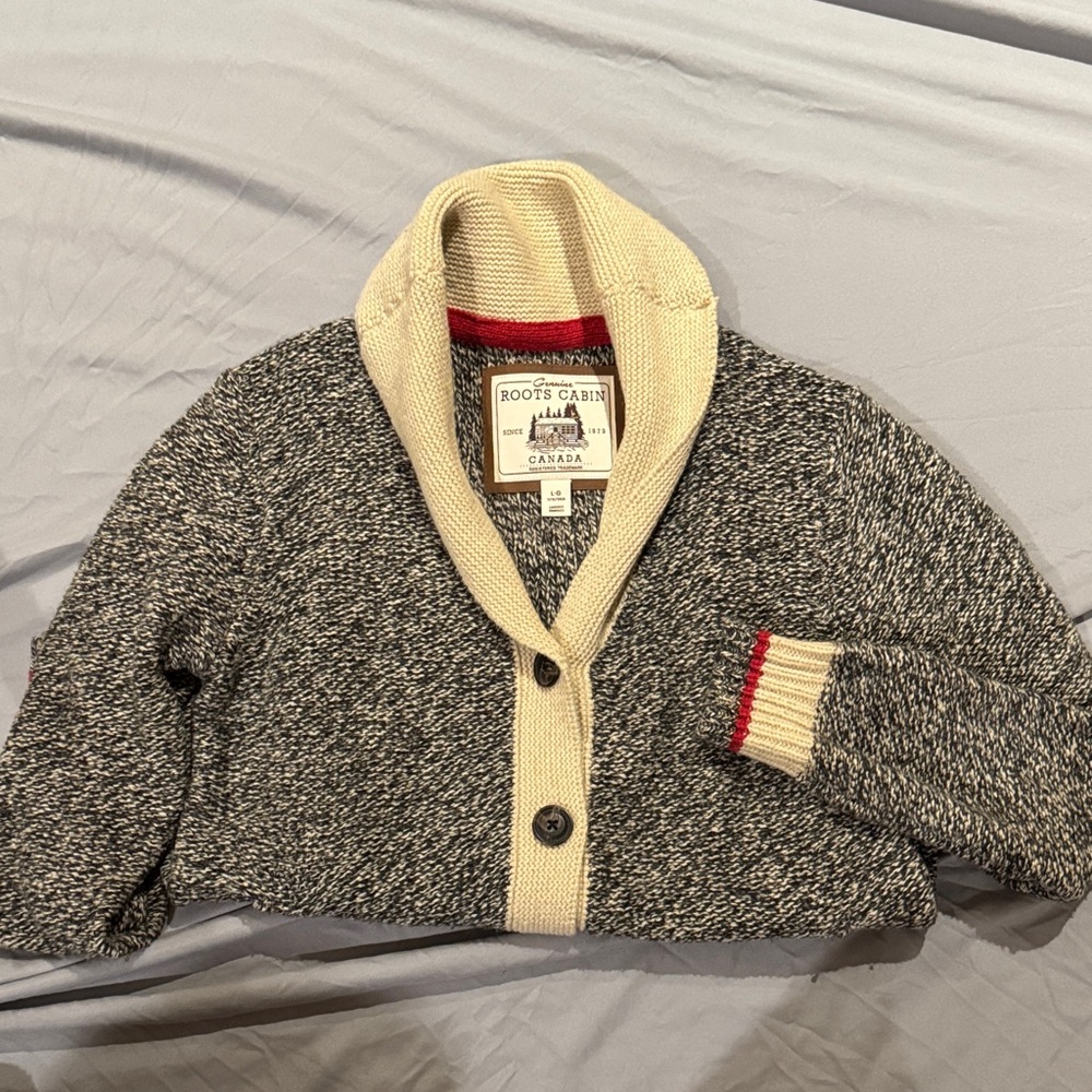 Roots Gray and Cream Cardigan Sweater